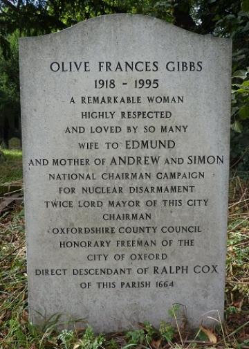 Olive Gibbs’ headstone in St. Thomas’s churchyard. Photo credit to Liz Woolley.